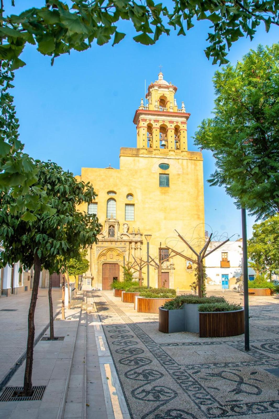Los Patios De San Lorenzo Con Parking Córdoba Exteriör bild