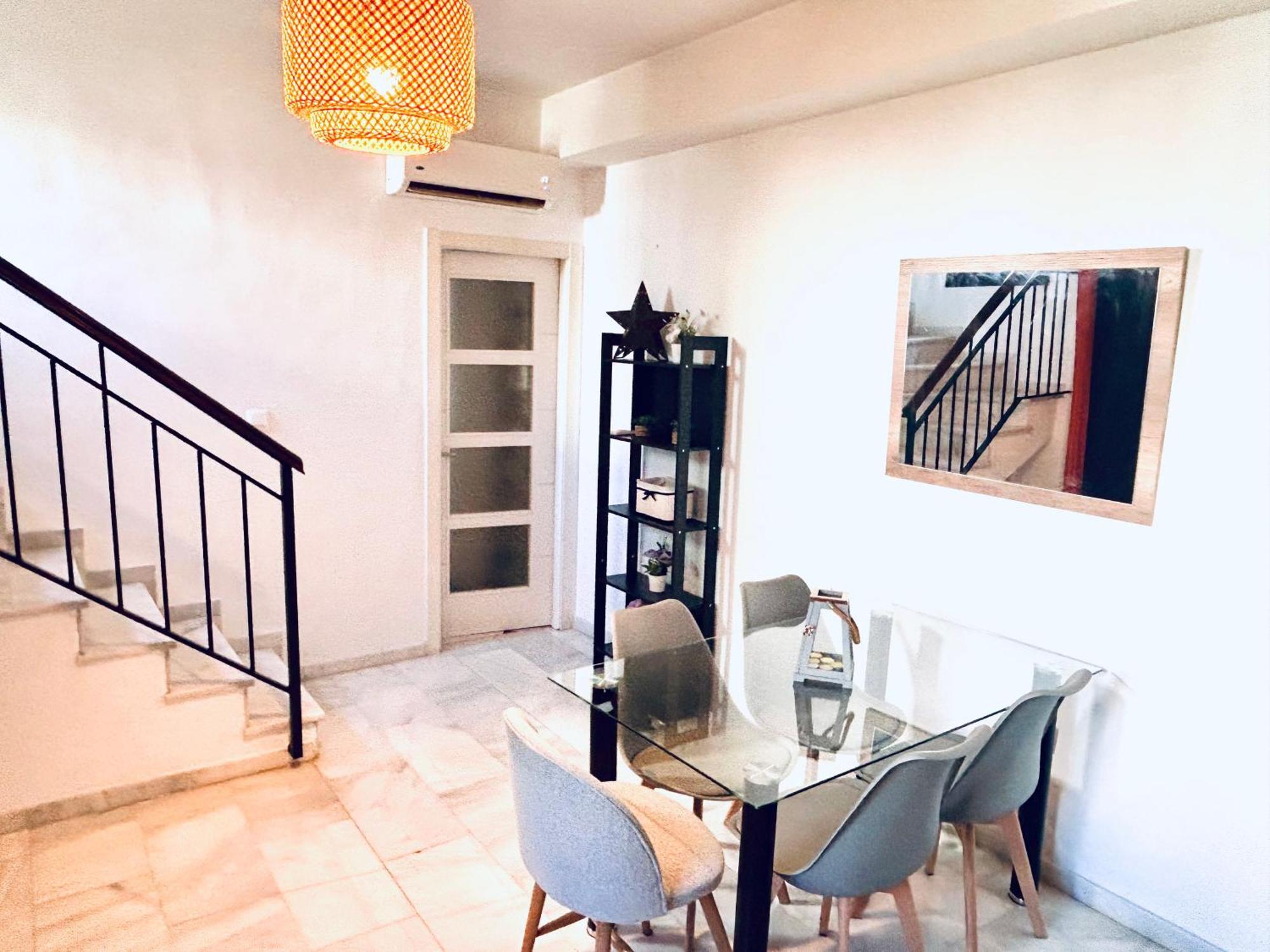 Los Patios De San Lorenzo Con Parking Córdoba Exteriör bild
